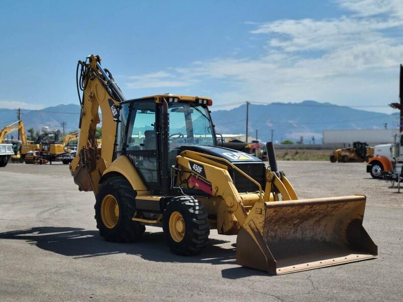 2016 Caterpillar 450F Backhoe